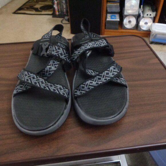 Skechers Men’s Strap Sandal size 13 gray Preowned - Picture 1 of 2